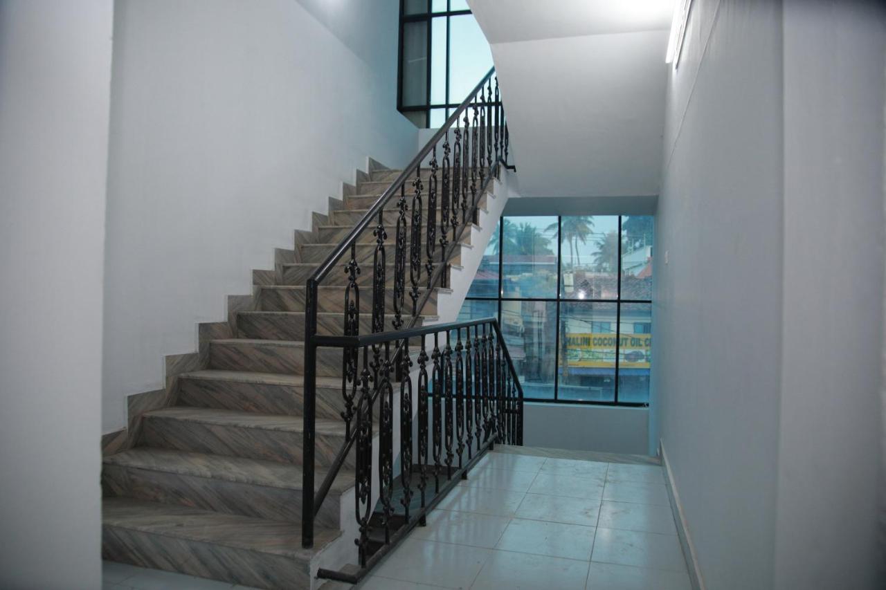 Meghna Residency Hotel Thiruvananthapuram Exterior photo