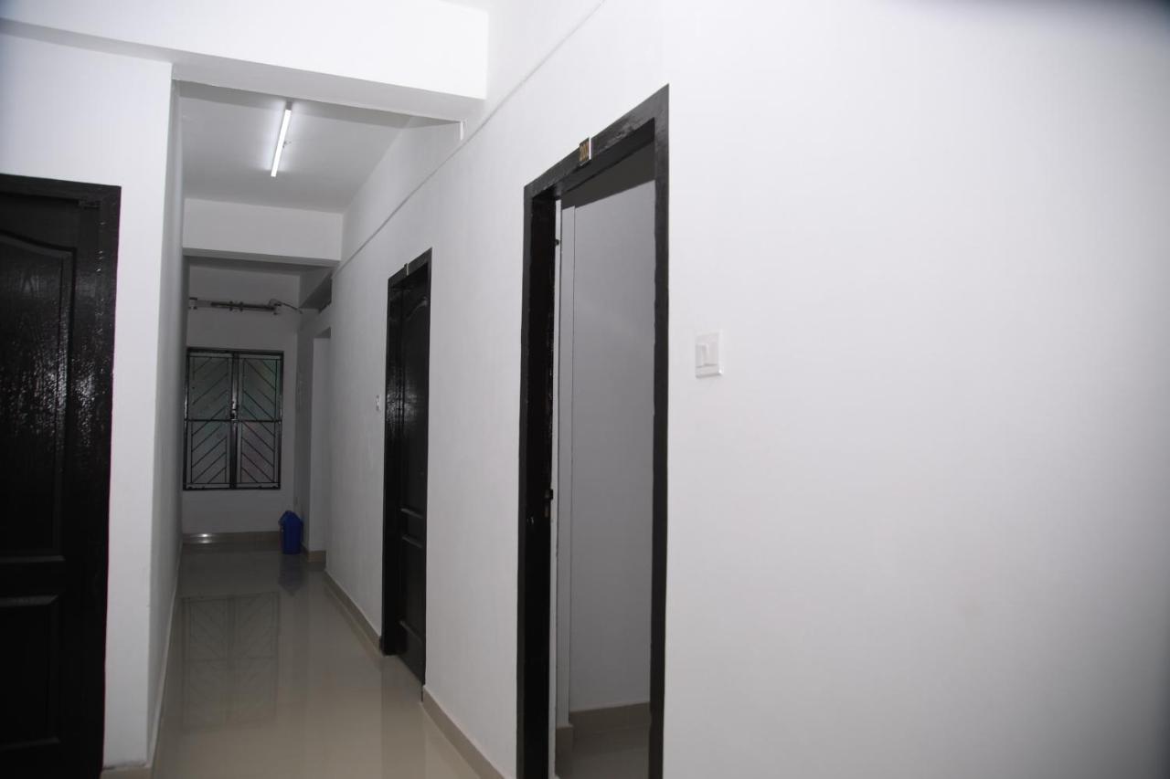 Meghna Residency Hotel Thiruvananthapuram Exterior photo
