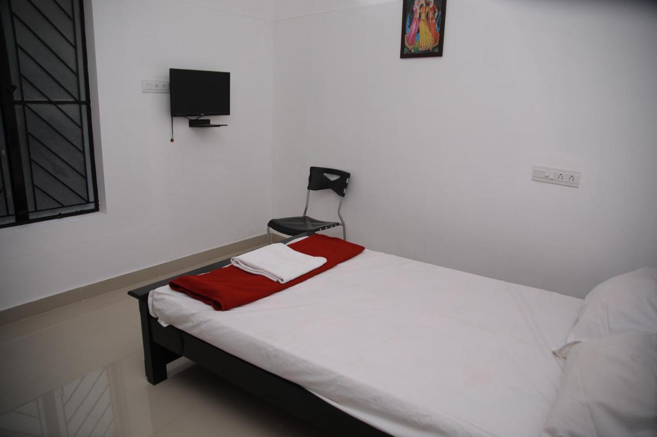 Meghna Residency Hotel Thiruvananthapuram Exterior photo
