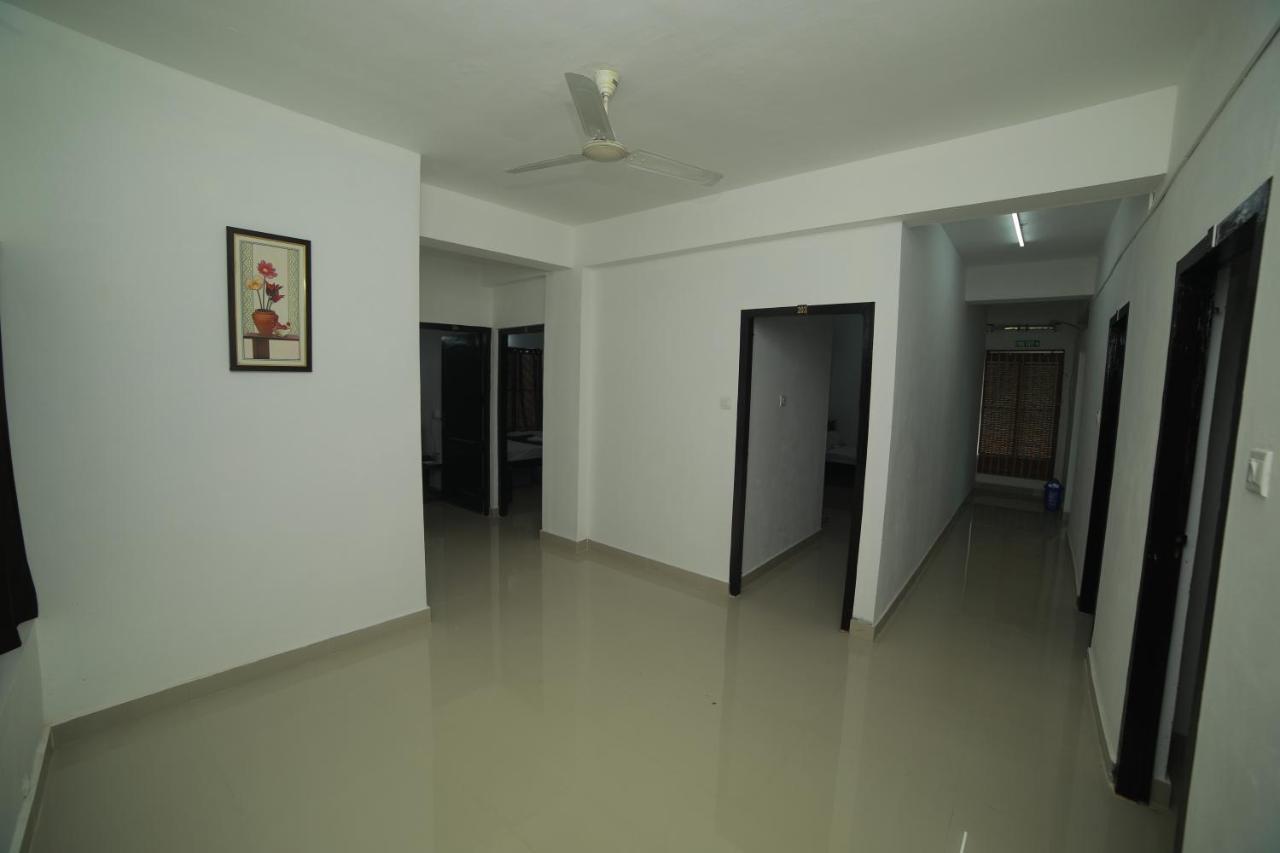Meghna Residency Hotel Thiruvananthapuram Exterior photo